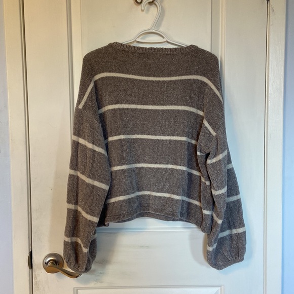 NWOT American Eagle Chenille Balloon Sleeve Sweater - Picture 11 of 11